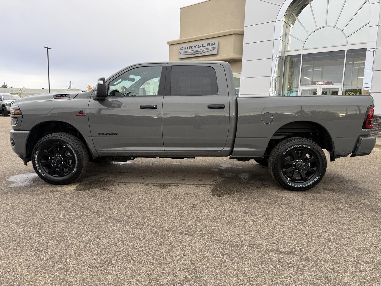 2027 Ram 2500 Big Horn Crew Cab 4x4 | Cummins Diesel | Black Interior | Ceramic Grey Redwater AB