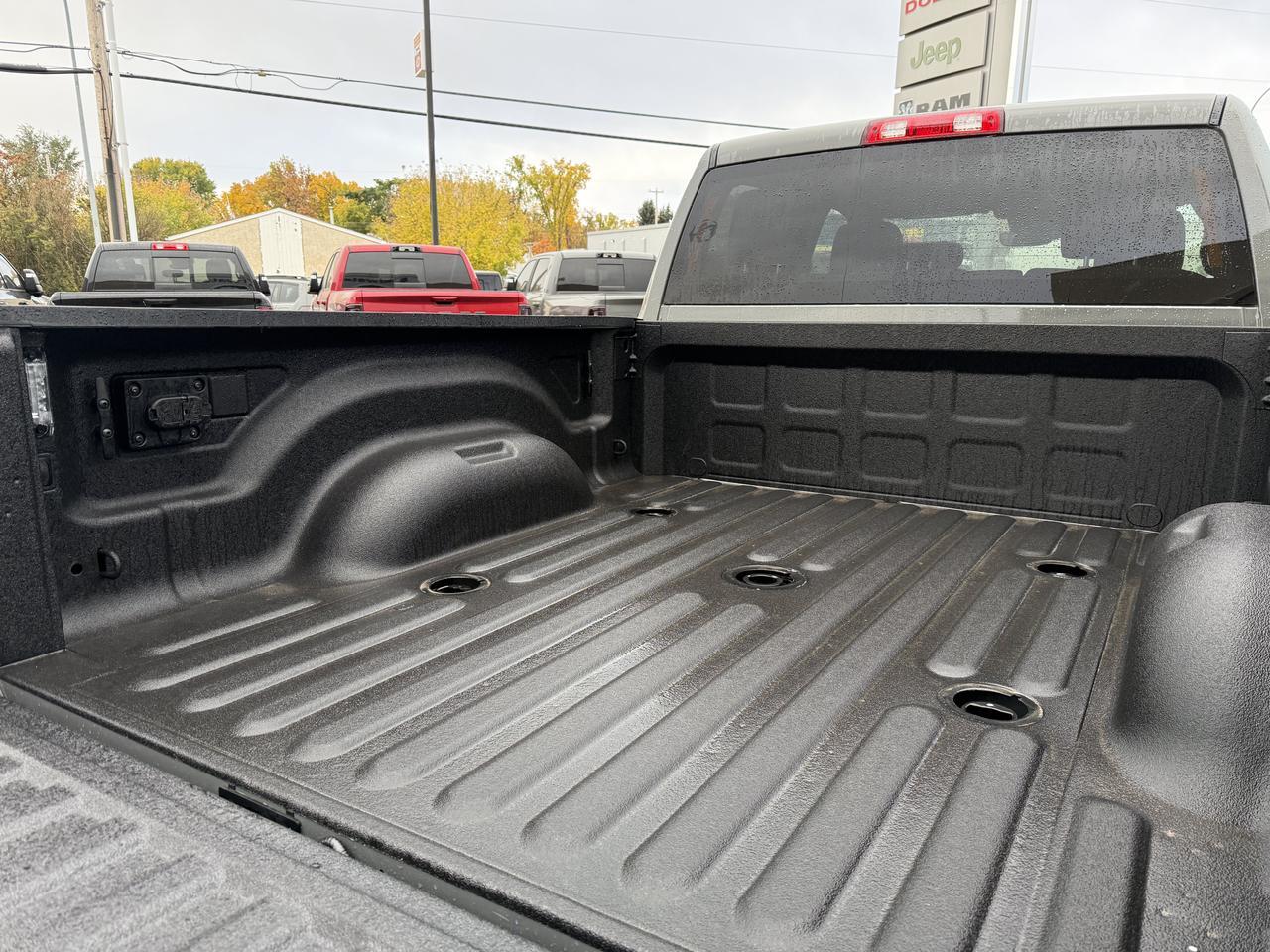 2027 Ram 2500 Big Horn Crew Cab 4x4 | Cummins Diesel | Black Interior | Ceramic Grey Redwater AB