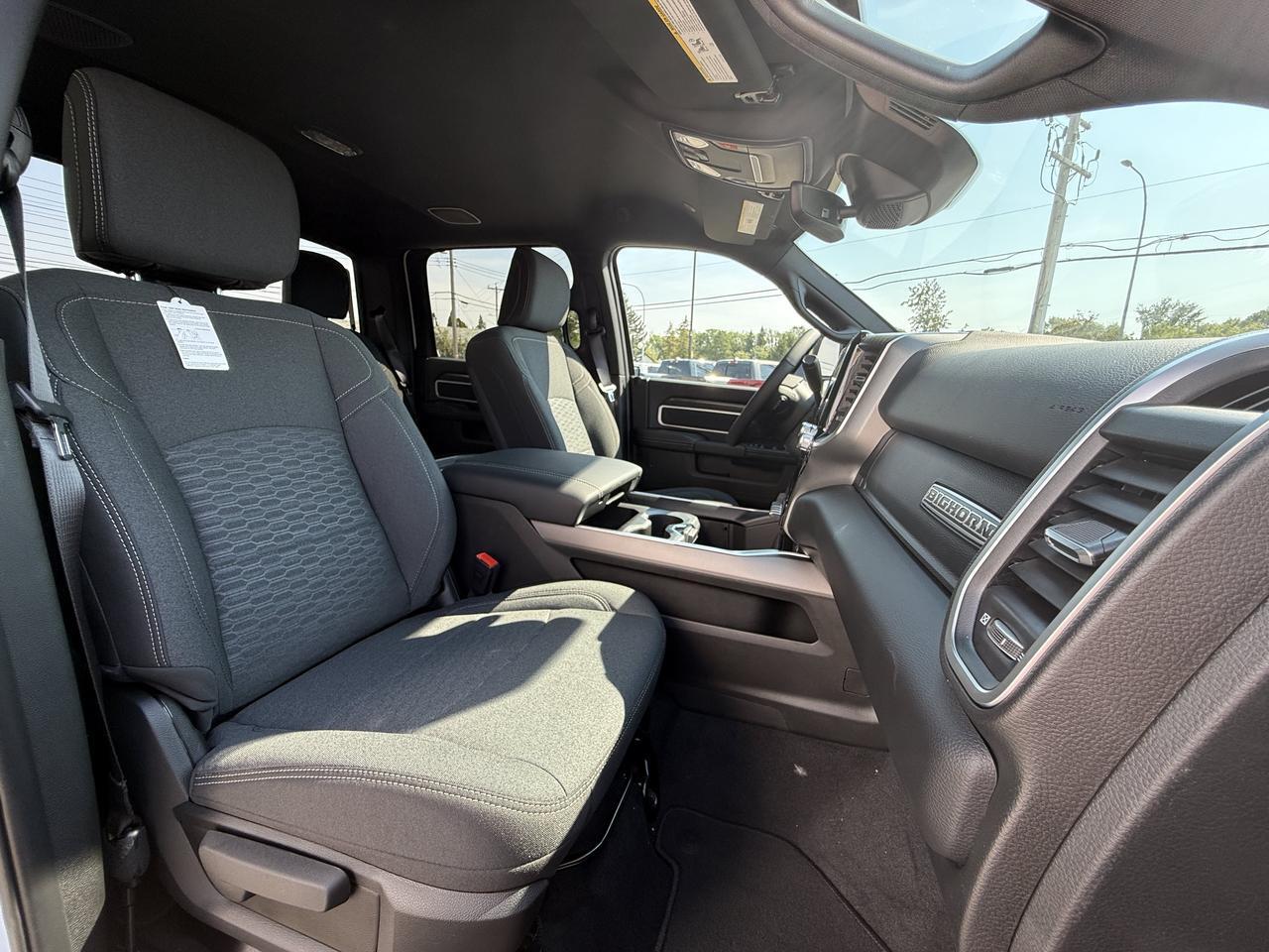 2027 Ram 2500 Big Horn Crew Cab 4x4 | Cummins Diesel | Bright White | Premium Cloth | NAV | 12IN Display | Towing Redwater AB