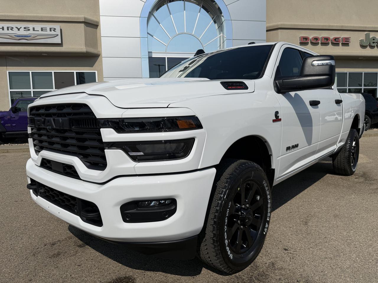 2027 Ram 2500 Big Horn Crew Cab 4x4 | Cummins Diesel | Bright White | Premium Cloth | NAV | 12IN Display | Towing Redwater AB
