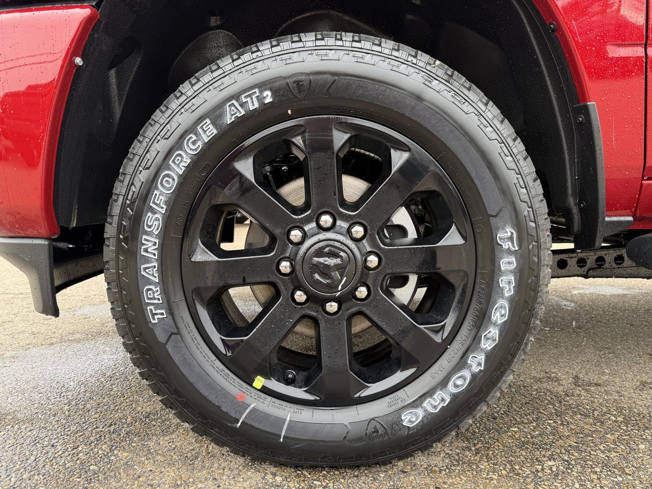 2027 Ram 2500 Black Express Crew Cab 4x4 | Cummins Diesel | Premium Cloth | 12IN Display | ParkView Cam Redwater AB