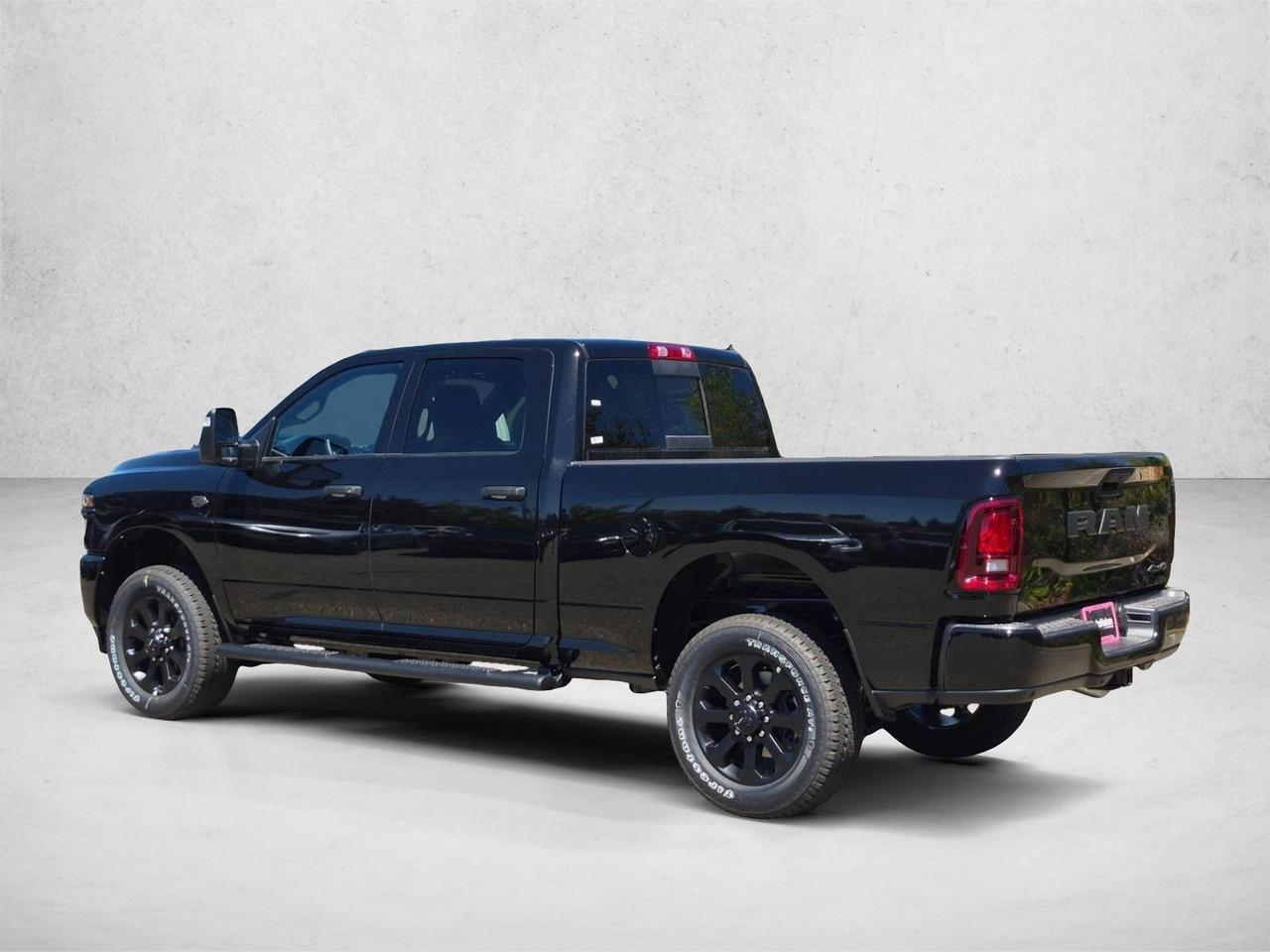2027 Ram 2500 Black Express Roseville CA