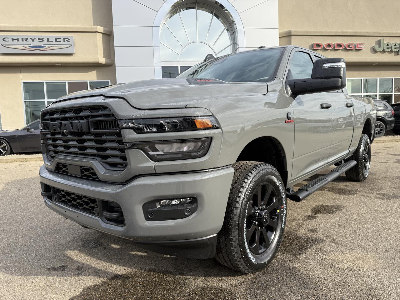 2027 Ram 2500 Express Crew Cab 4x4 | Cummins Diesel | HD Towing | Touchscreen | NAV | Backup Camera Redwater AB