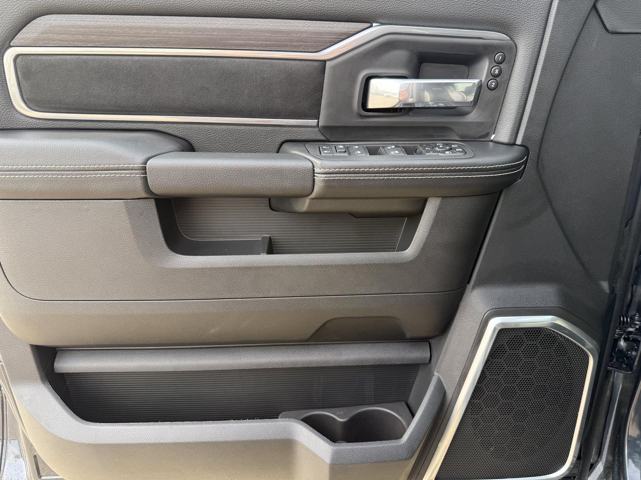 2027 Ram 2500 Laramie Crew Cab 4x4 | Cummins Diesel | Forged Blue | Black Leather Seats | Power Sunroof Redwater AB