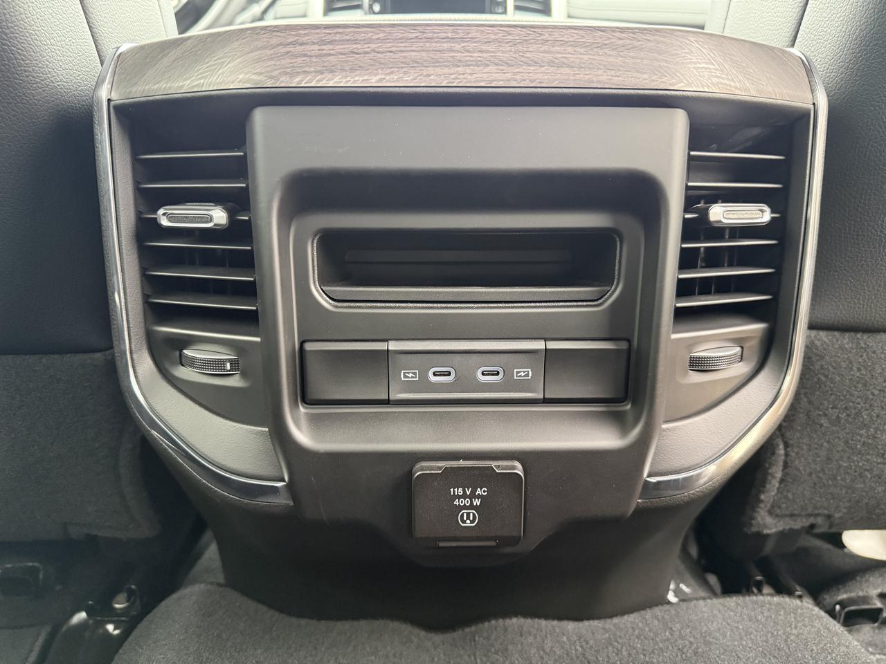 2027 Ram 2500 Laramie Crew Cab 4x4 | Cummins Diesel | Premium Black Leather Heated Vented Seats | 12IN NAV Redwater AB