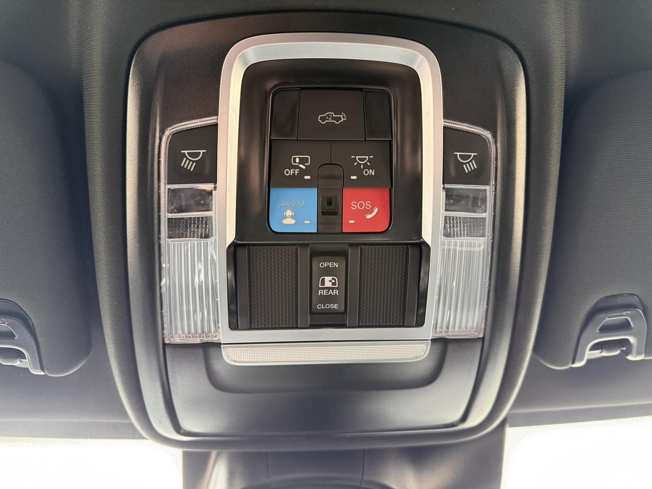 2027 Ram 2500 Laramie Crew Cab 4x4 | Cummins Diesel | Premium Black Leather Heated Vented Seats | 12IN NAV Redwater AB