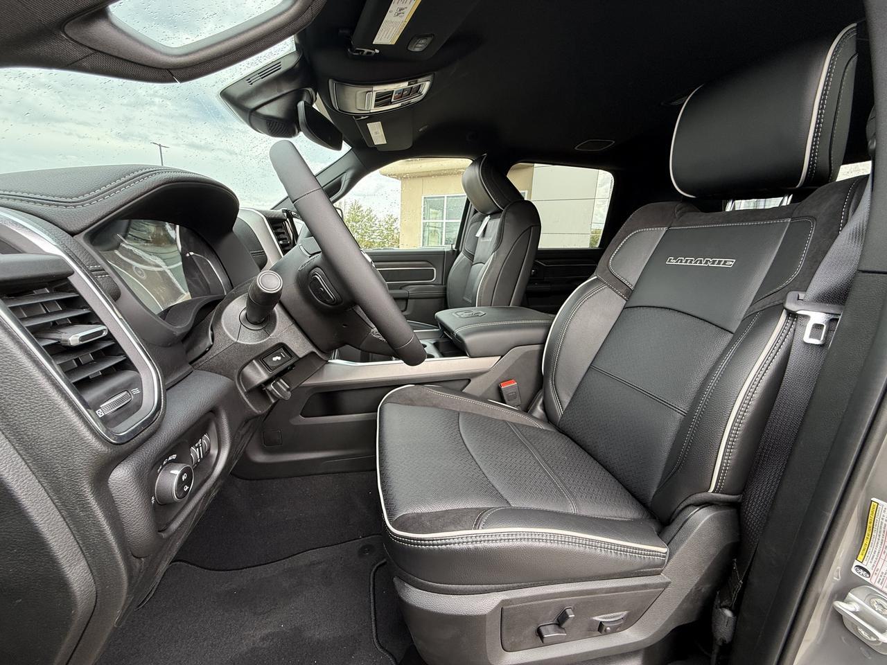 2027 Ram 2500 Laramie Mega Cab 4x4 | Cummins Diesel | Leather | 12IN Touchscreen | NAV | HD Towing Redwater AB