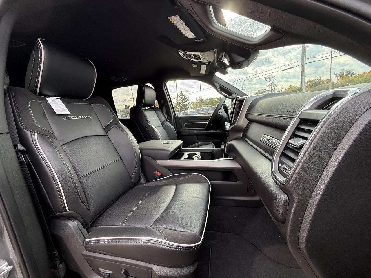 2027 Ram 2500 Laramie Mega Cab 4x4 | Cummins Diesel | Leather | 12IN Touchscreen | NAV | HD Towing Redwater AB
