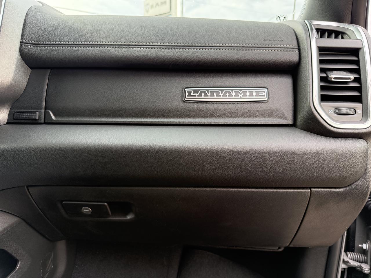 2027 Ram 2500 Laramie Mega Cab 4x4 | Cummins Diesel | Leather | 12IN Touchscreen | NAV | HD Towing Redwater AB