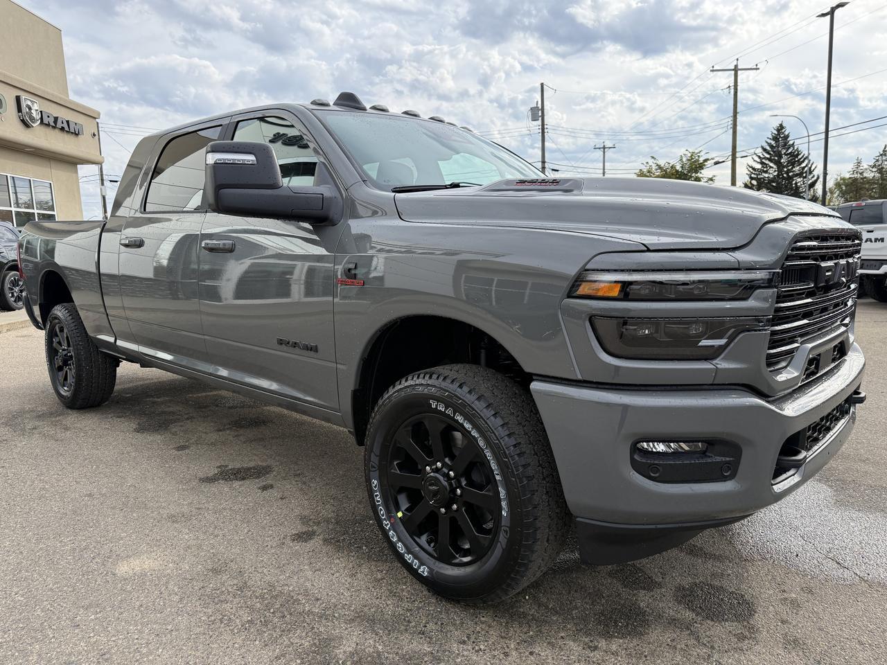 2027 Ram 2500 Laramie Mega Cab 4x4 | Cummins Diesel | Leather | 12IN Touchscreen | NAV | HD Towing Redwater AB