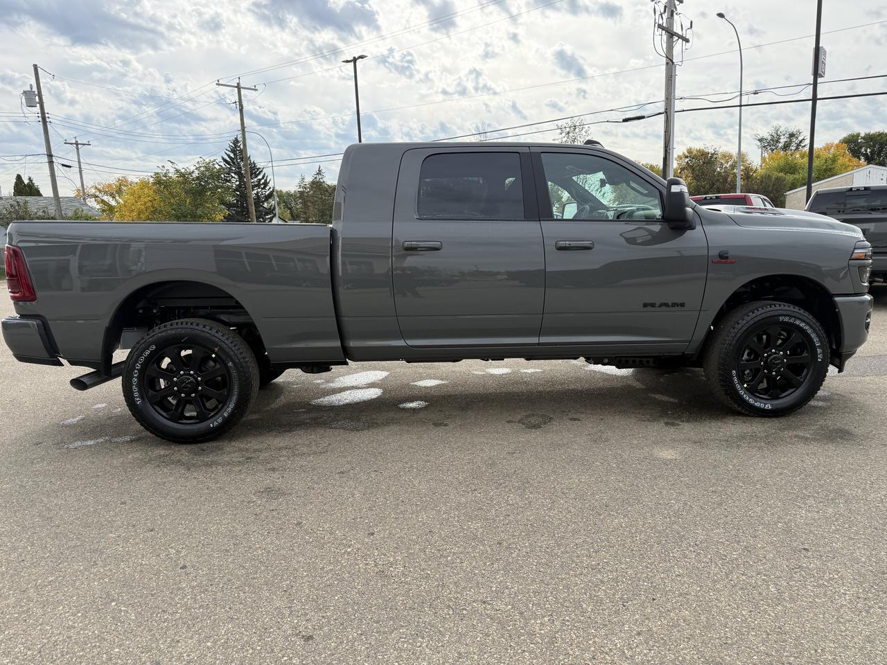 2027 Ram 2500 Laramie Mega Cab 4x4 | Cummins Diesel | Leather | 12IN Touchscreen | NAV | HD Towing Redwater AB