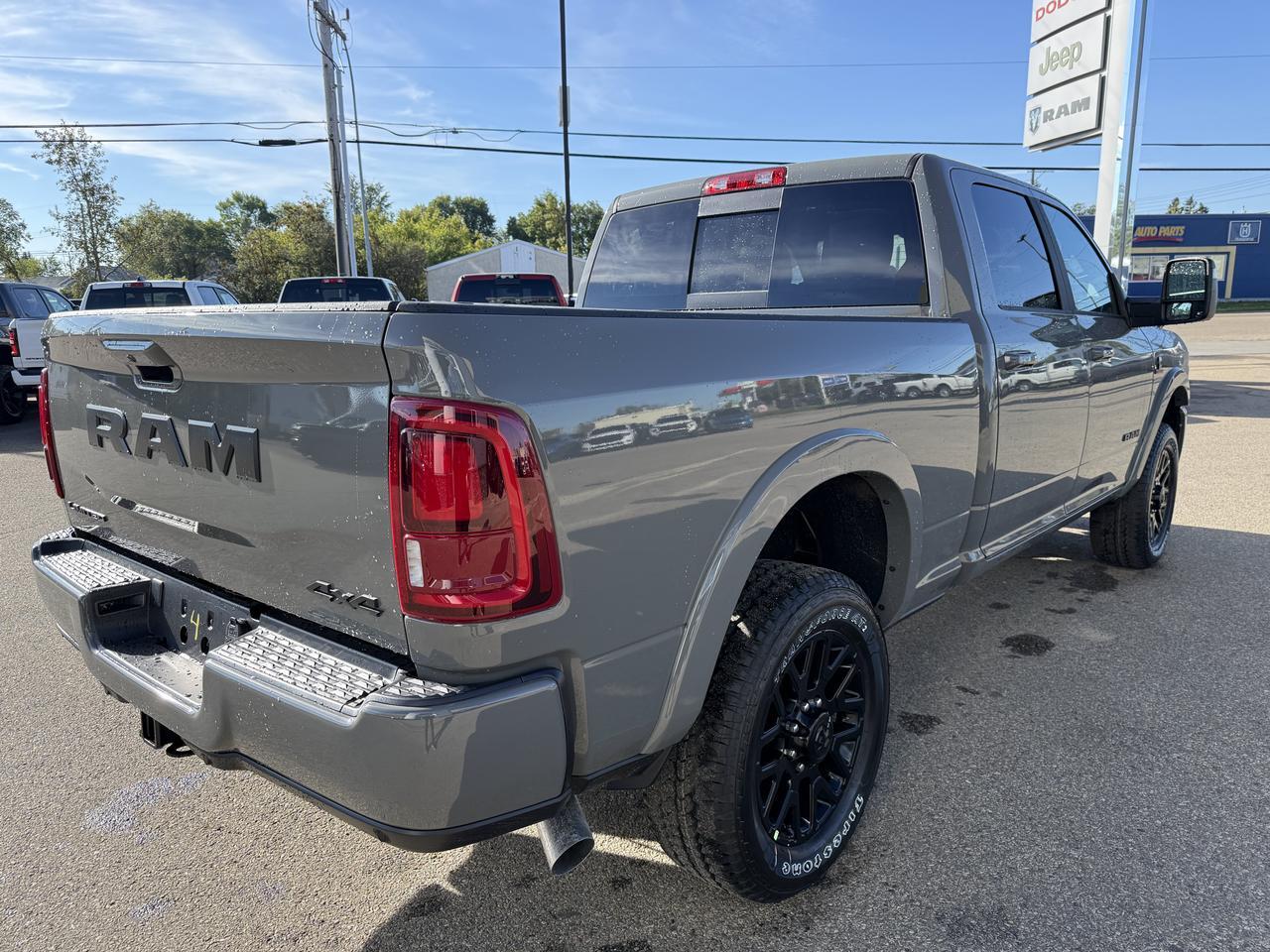 2027 Ram 2500 Limited Crew Cab 4x4 | Cummins Diesel | Ceramic Grey | Black Leather | 17 Speakers Redwater AB