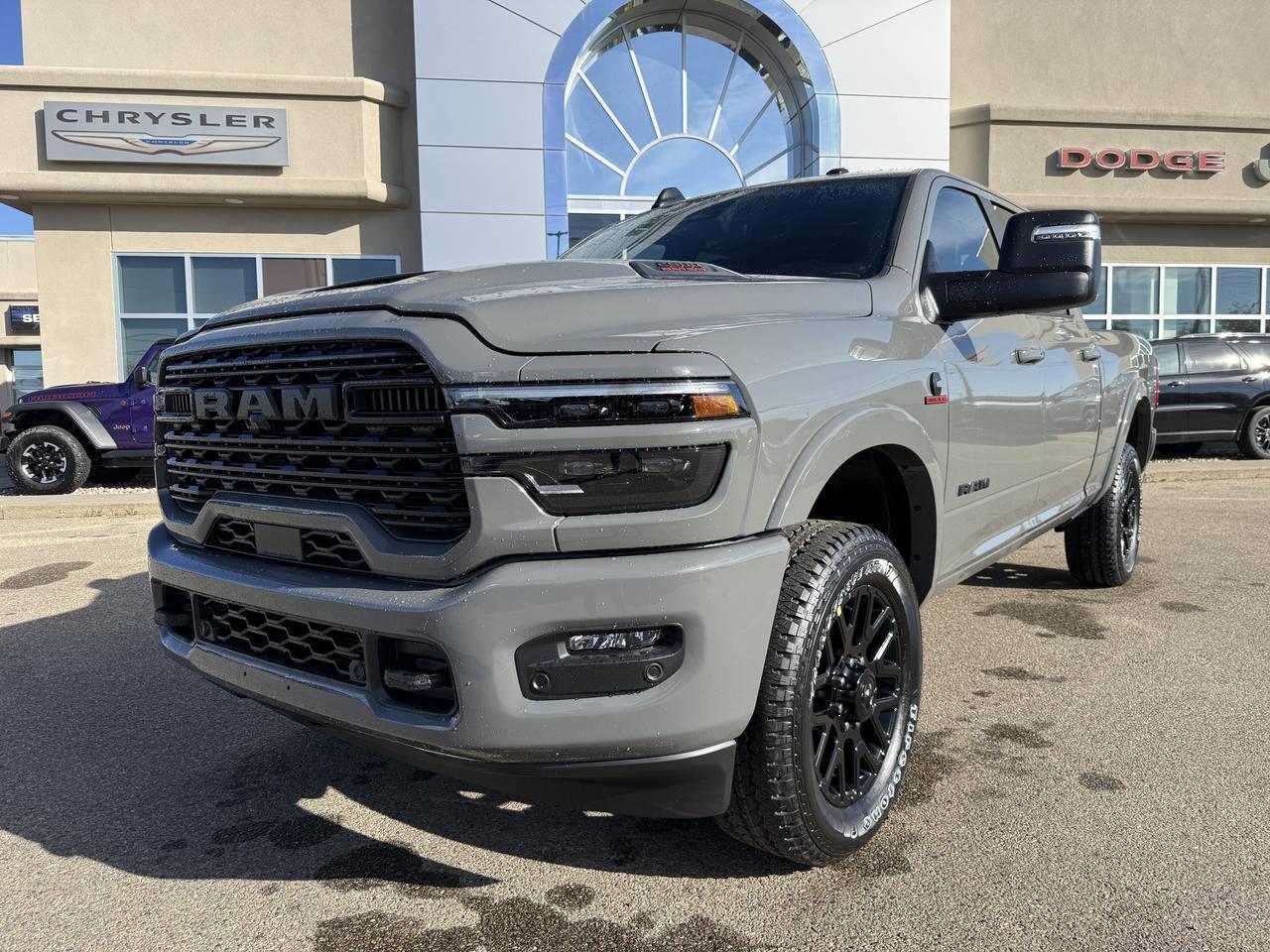 2027 Ram 2500 Limited Crew Cab 4x4 | Cummins Diesel | Ceramic Grey | Black Leather | 17 Speakers Redwater AB