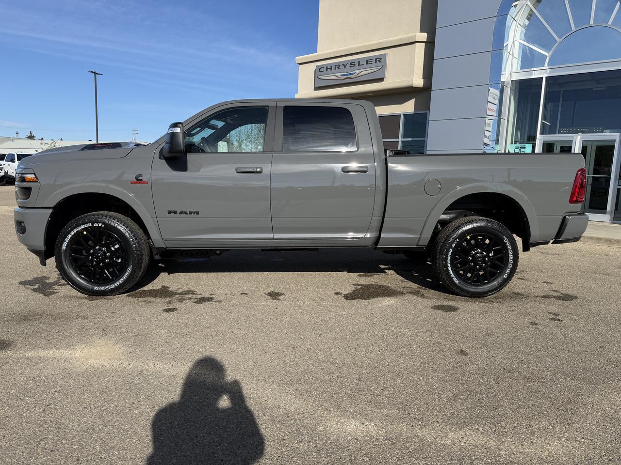 2027 Ram 2500 Limited Crew Cab 4x4 | Cummins Diesel | Ceramic Grey | Black Leather | 17 Speakers Redwater AB
