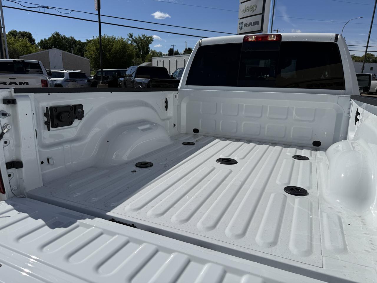 2027 Ram 2500 Longhorn Crew Cab 4x4 | Cummins Diesel | Bison Brown Premium Leather | NAV | 5th Wheel Prep Redwater AB