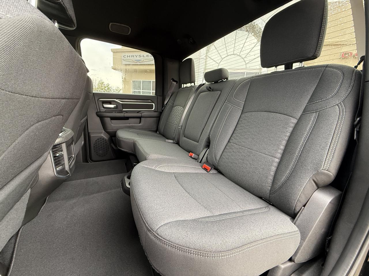 2027 Ram 3500 Big Horn Crew Cab 4x4 | Cummins Diesel | NAV | 12IN Display | Heated Seats | Remote Start Redwater AB