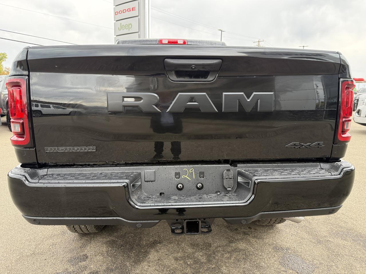 2027 Ram 3500 Big Horn Crew Cab 4x4 | Cummins Diesel | NAV | 12IN Display | Heated Seats | Remote Start Redwater AB