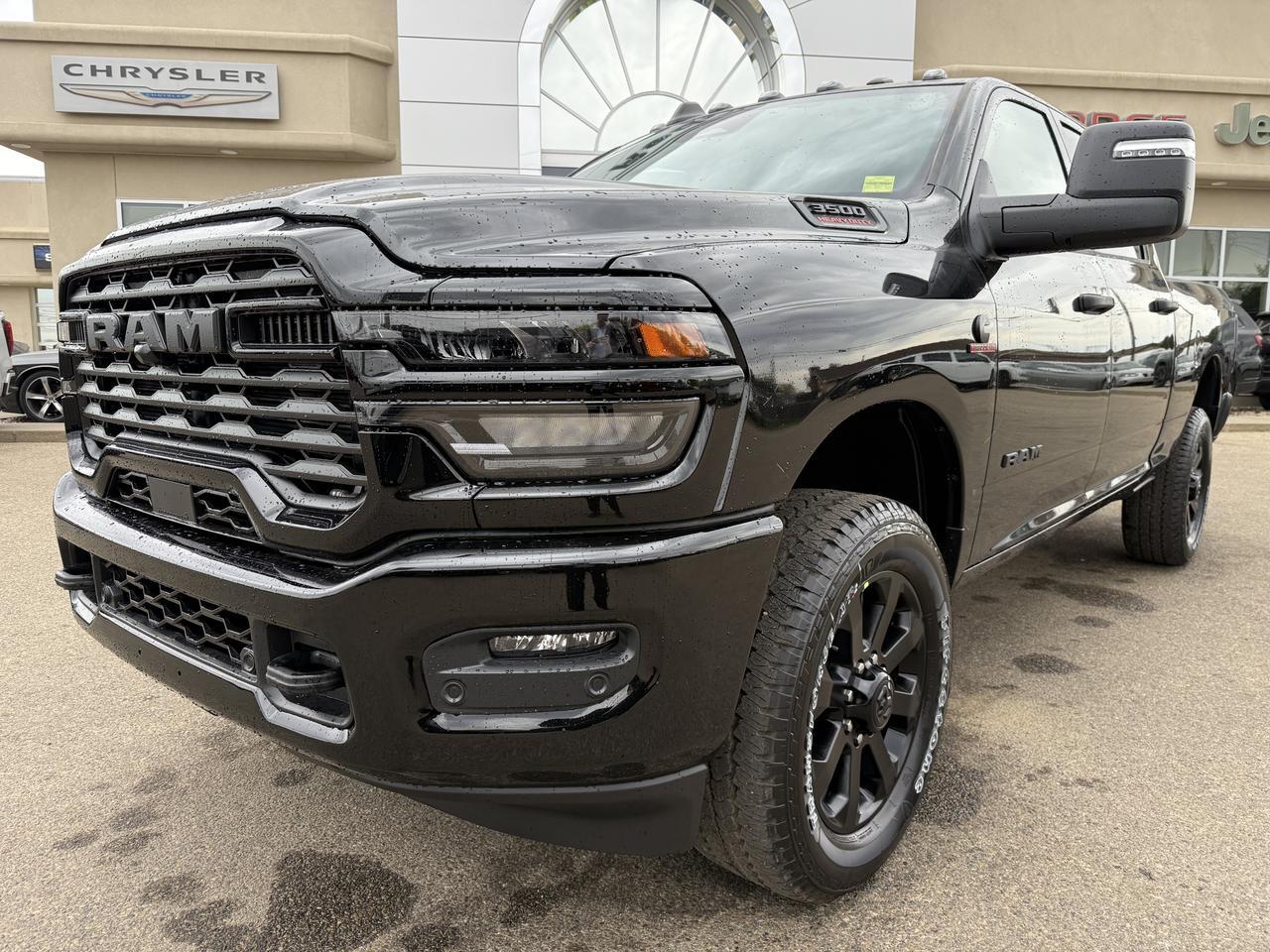 2027 Ram 3500 Big Horn Crew Cab 4x4 | Cummins Diesel | NAV | 12IN Display | Heated Seats | Remote Start Redwater AB