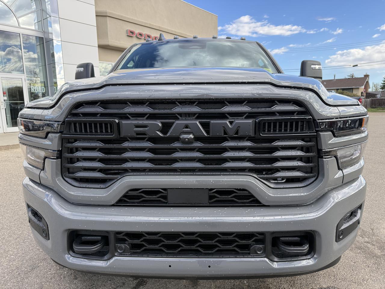 2027 Ram 3500 Big Horn Crew Cab 4x4 | Cummins Diesel | NAV | 12IN Display | Heated Seats | Remote Start Redwater AB