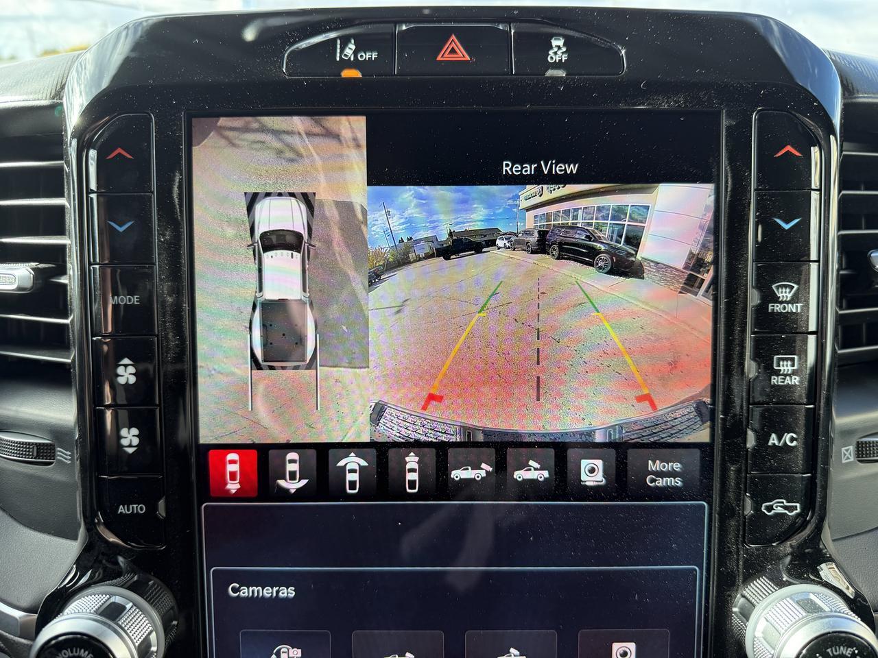 2027 Ram 3500 Big Horn Crew Cab 4x4 | Cummins Diesel | NAV | 12IN Display | Heated Seats | Remote Start Redwater AB