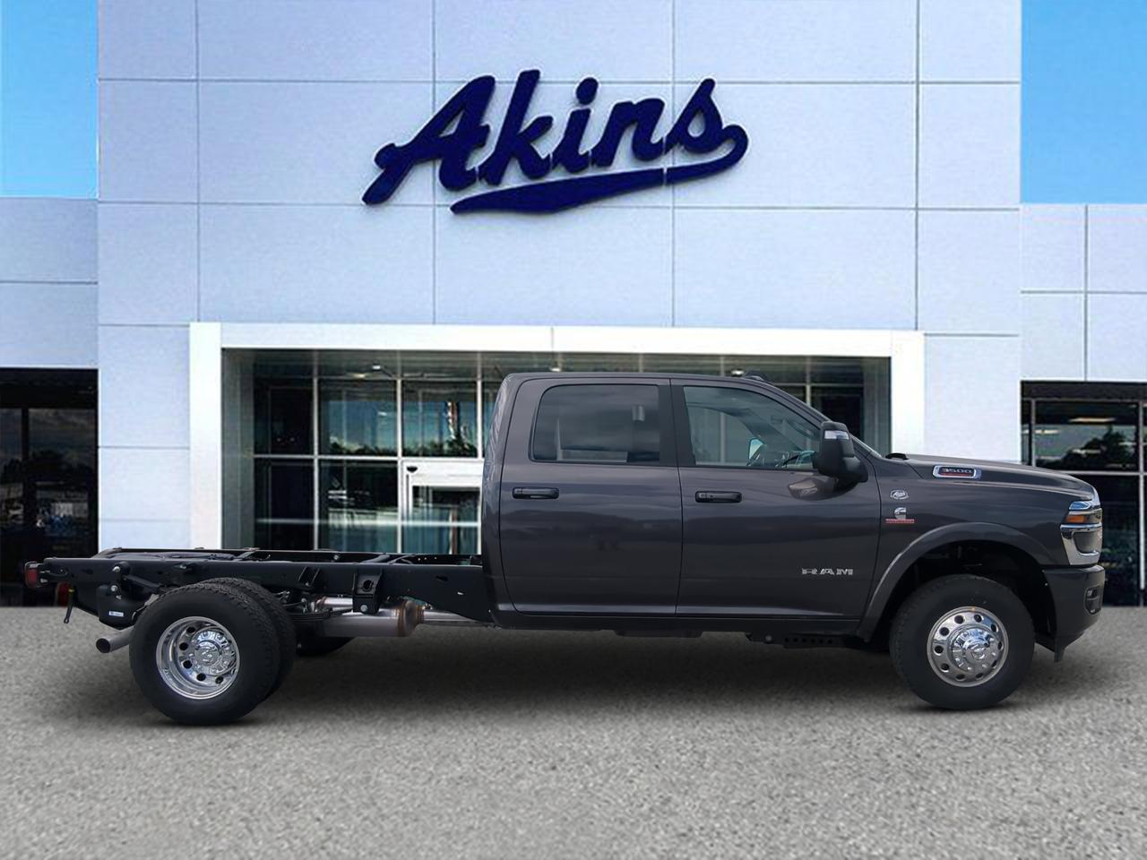 2027 Ram 3500 Chassis Cab Big Horn