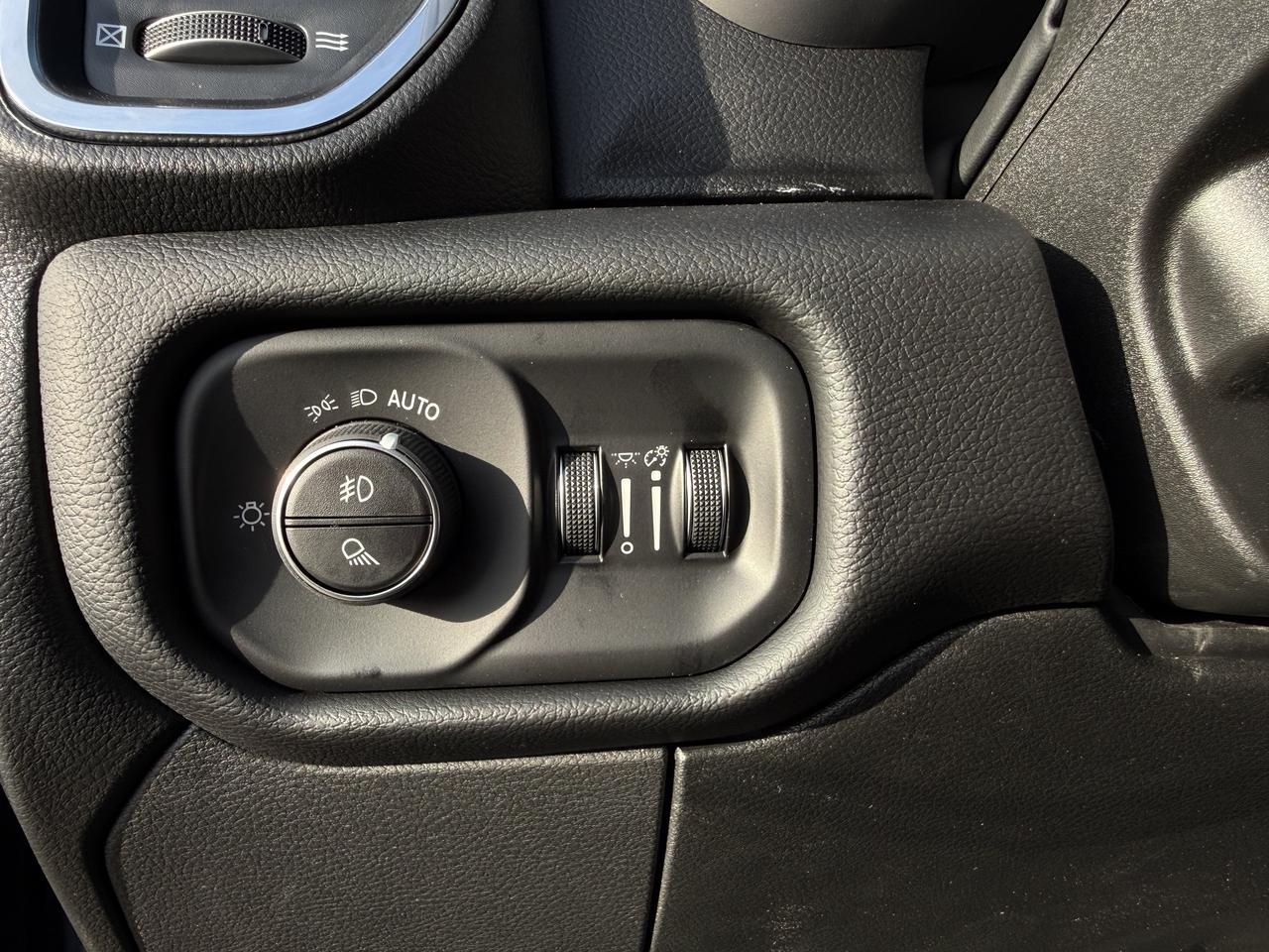 2027 Ram 3500 Laramie Crew Cab 4x4 | Cummins Diesel | Forged Blue | Black Interior | 20IN Wheels | 12IN Display Redwater AB