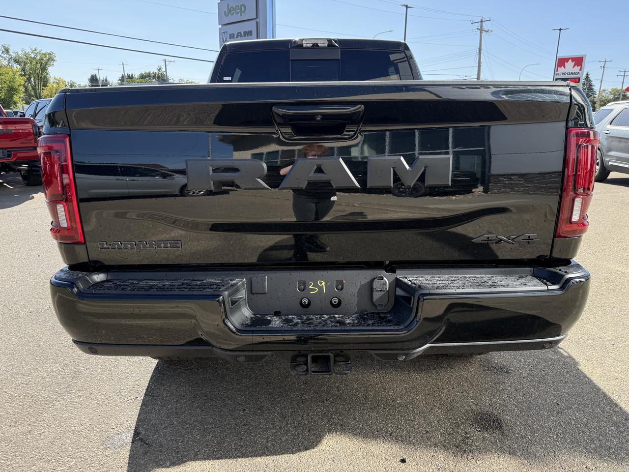 2027 Ram 3500 Laramie Mega Cab 4x4 | Cummins Diesel | Leather Suede Heated Seats | NAV | 12IN Display Redwater AB