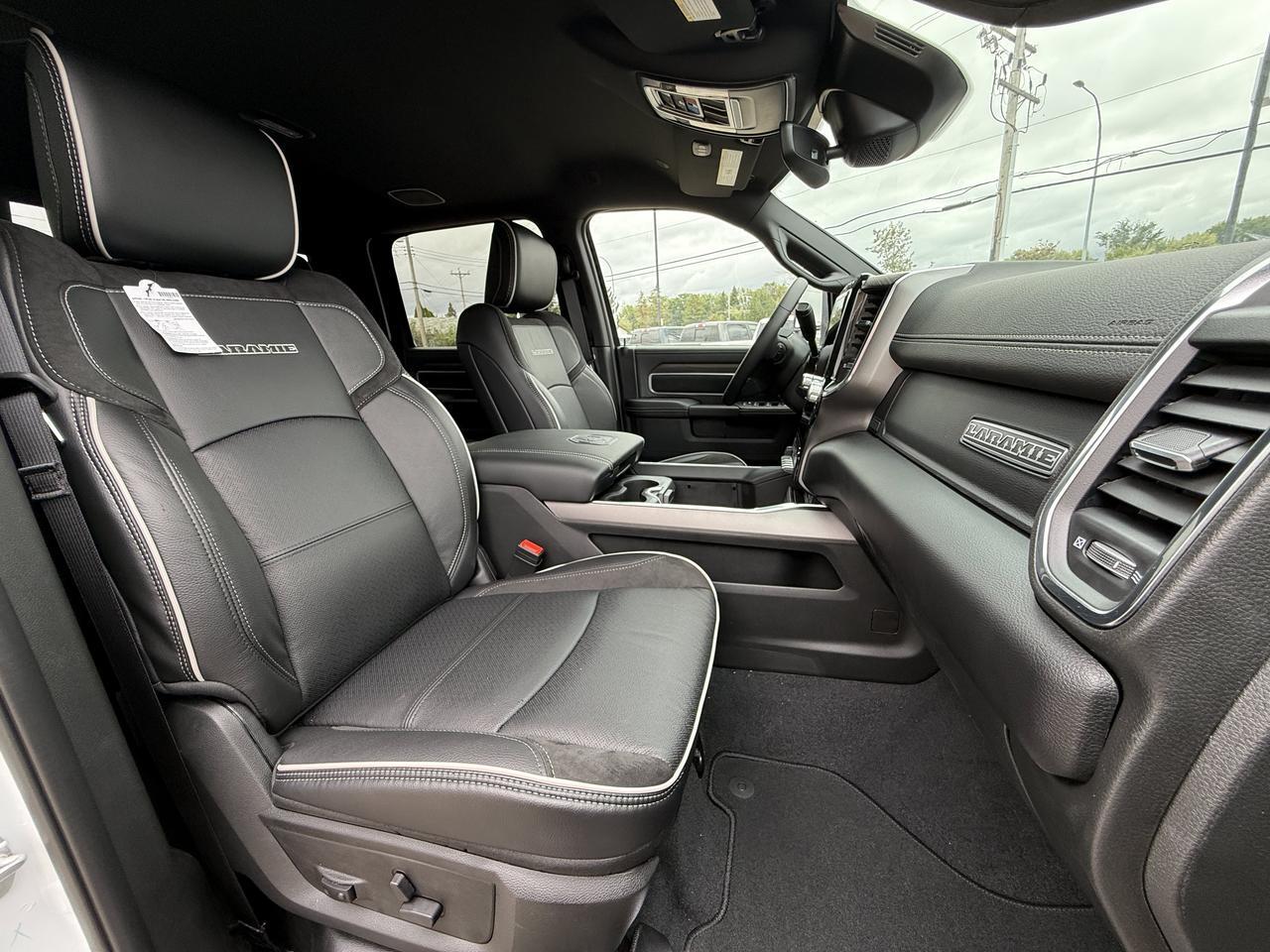 2027 Ram 3500 Laramie Night Edition Crew Cab 4x4 | Cummins Diesel | Black Leather | 12IN Touchscreen | NAV Redwater AB