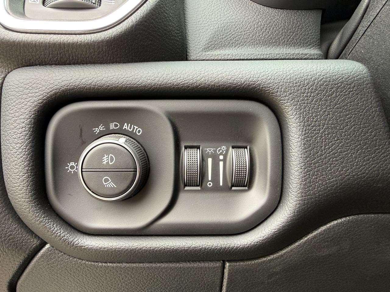 2027 Ram 3500 Laramie Night Edition Crew Cab 4x4 | Cummins Diesel | Black Leather | 12IN Touchscreen | NAV Redwater AB