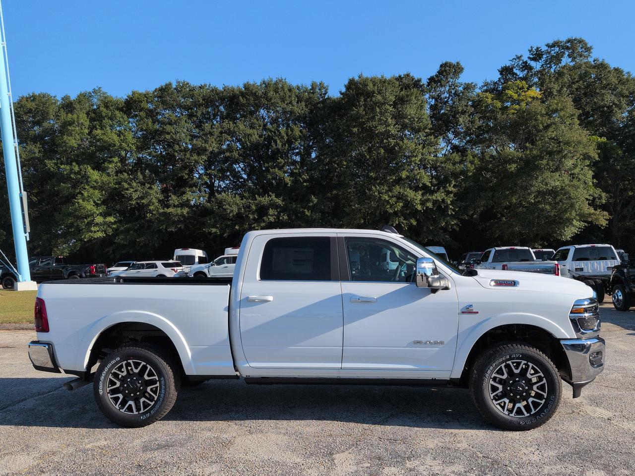 2027 Ram 3500 Longhorn Appleton WI