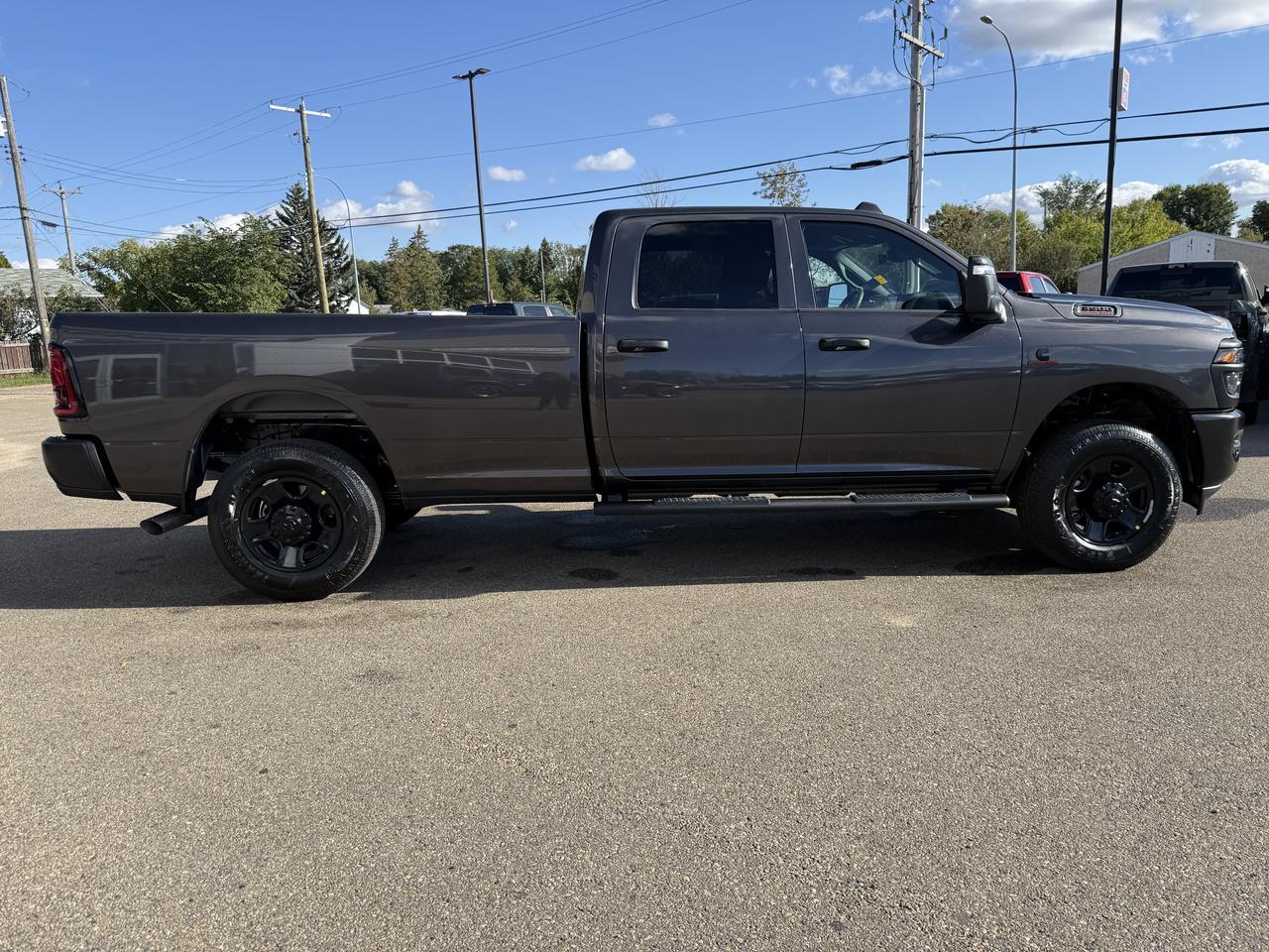 2027 Ram 3500 Tradesman Crew Cab 4x4 | Cummins Diesel | Granite Crystal | 12IN Display | NAV | 5th Wheel Prep Redwater AB