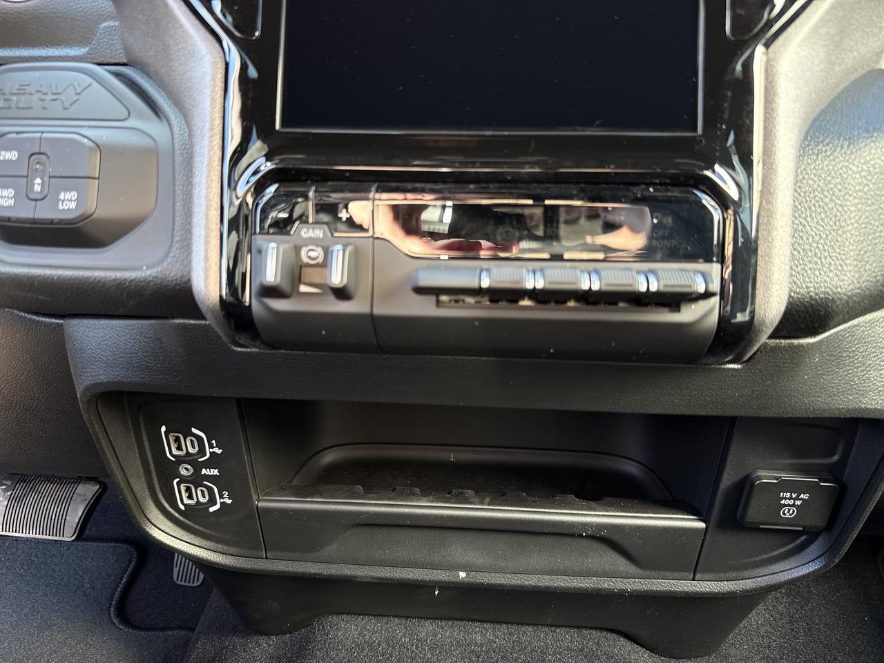 2027 Ram 3500 Tradesman Crew Cab 4x4 | Cummins Diesel | HD Towing | Touchscreen | Backup Camera | Push Start Redwater AB