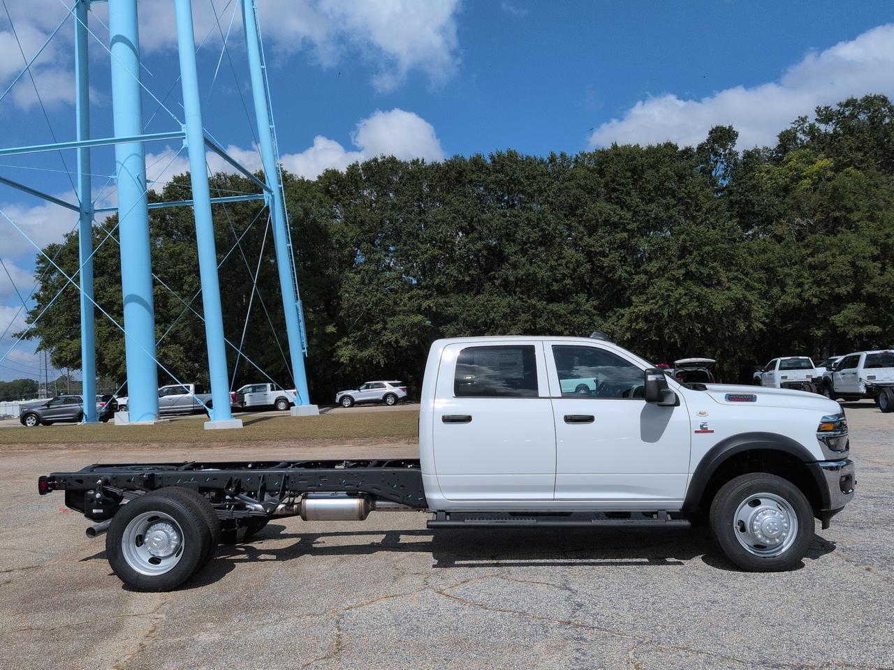2027 Ram 5500 Chassis Cab Tradesman