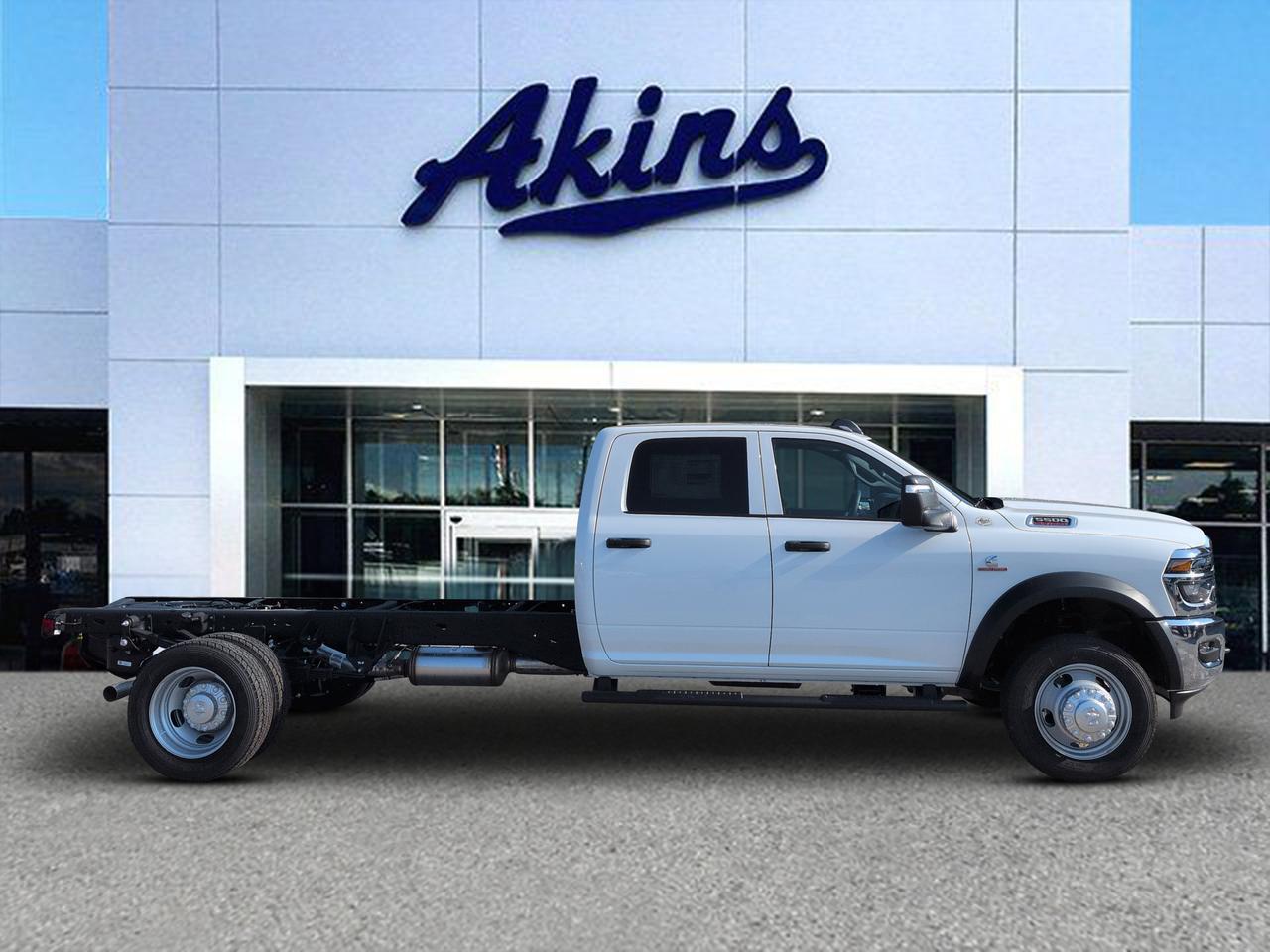 2027 Ram 5500 Chassis Cab Tradesman