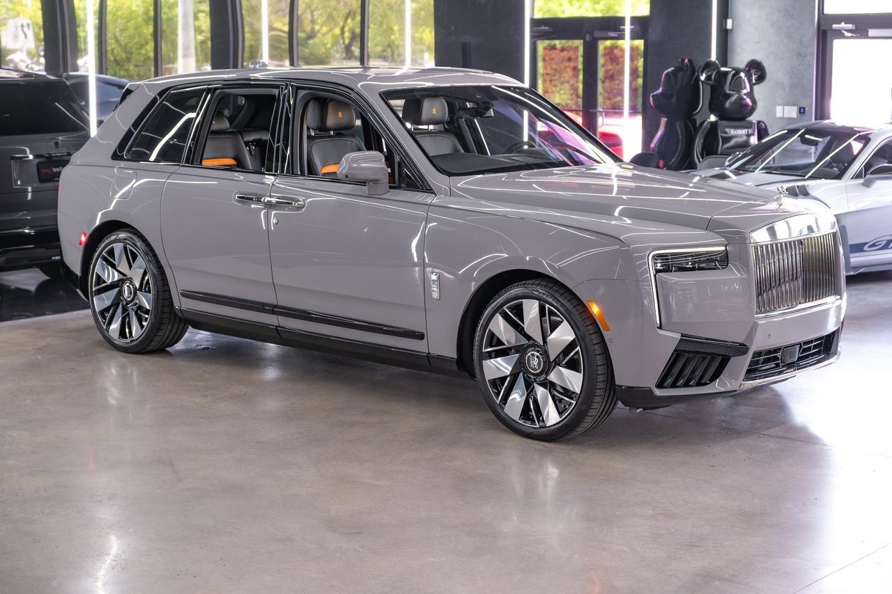2027 Rolls-Royce Cullinan Base Miami FL