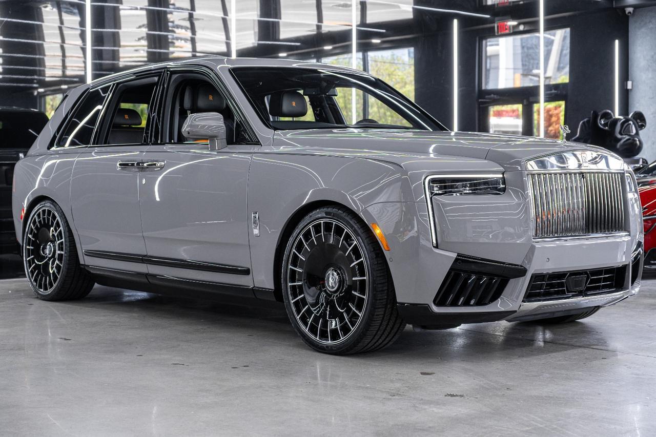 2027 Rolls-Royce Cullinan Base Miami FL