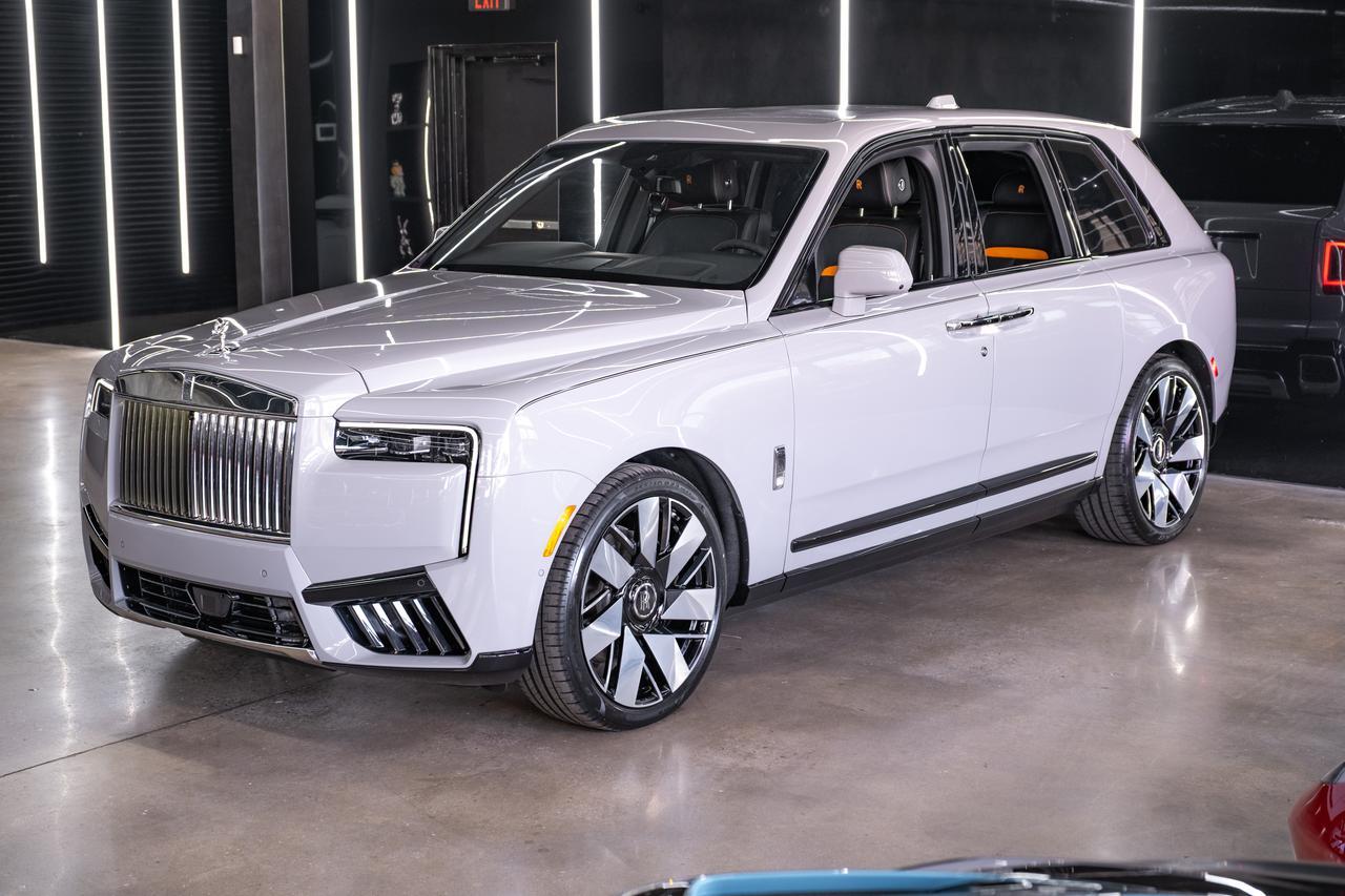 2027 Rolls-Royce Cullinan Base Miami FL