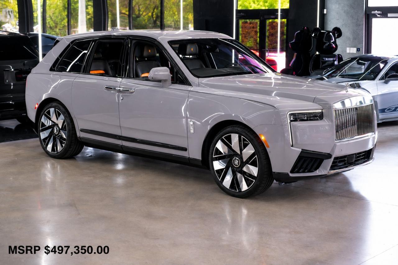 2027 Rolls-Royce Cullinan Base