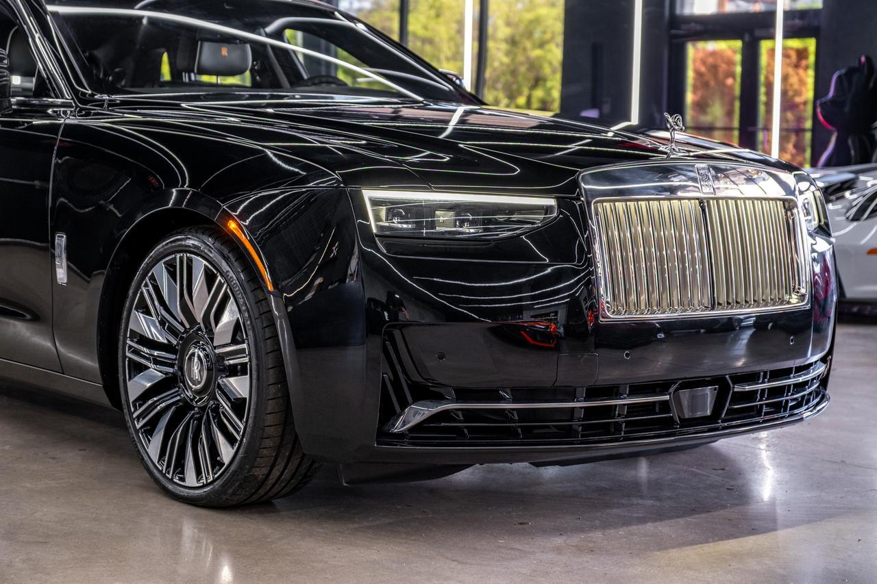 2027 Rolls-Royce Ghost Base Miami FL