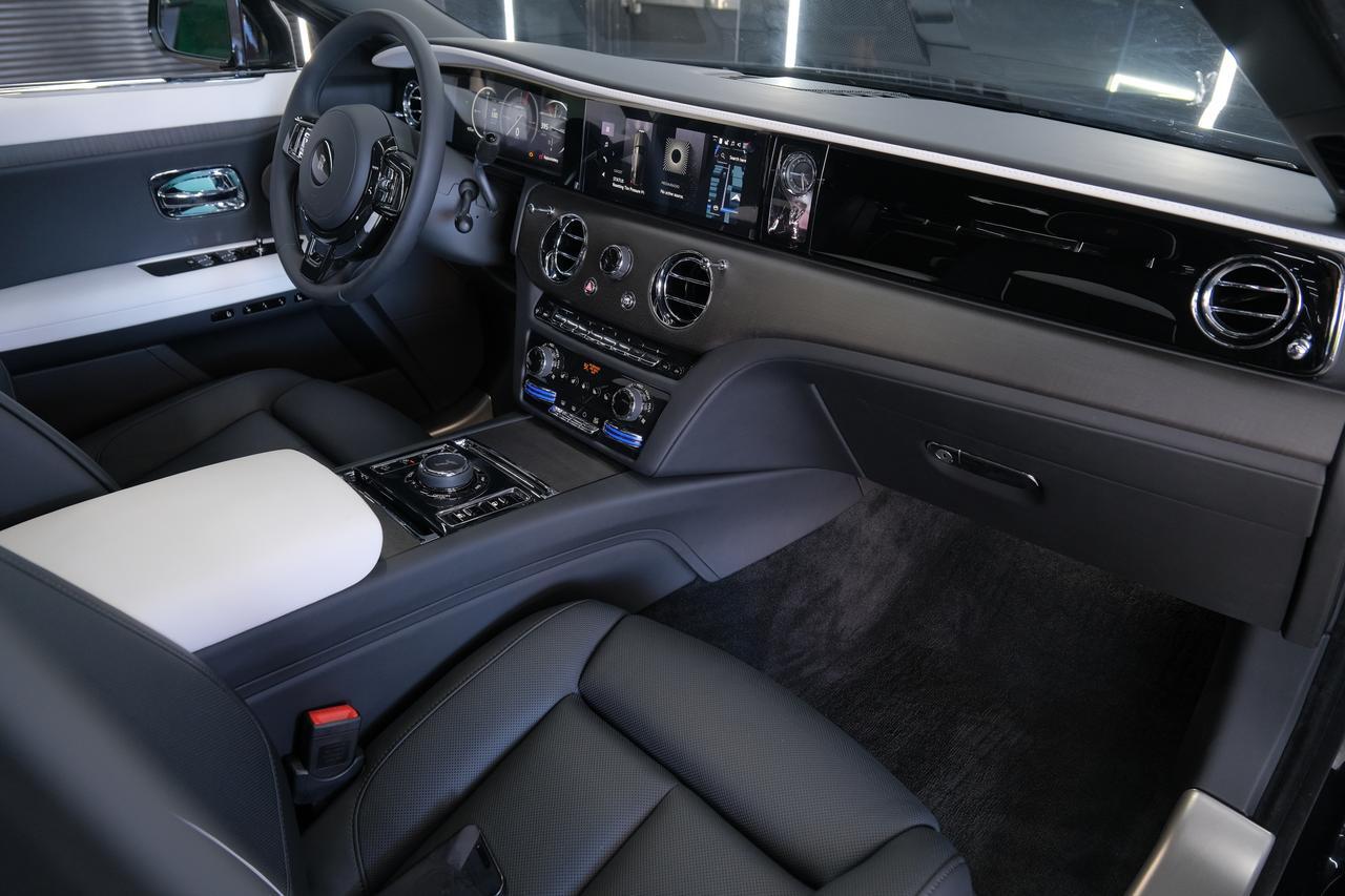 2027 Rolls-Royce Ghost Base Miami FL