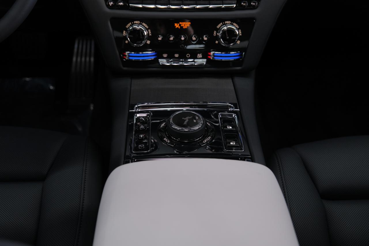 2027 Rolls-Royce Ghost Base Miami FL