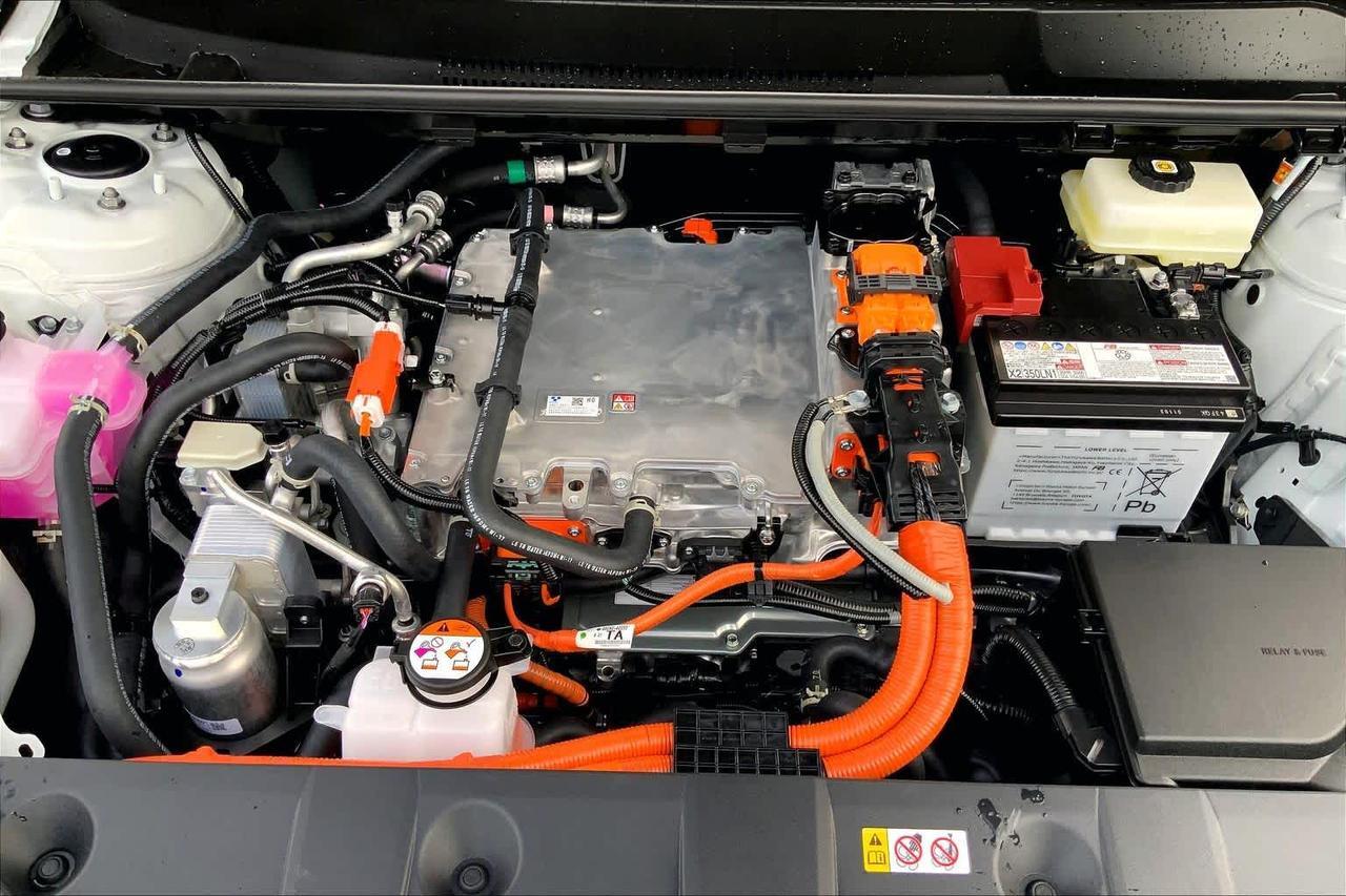 2027 Toyota C-HR SE Folsom CA