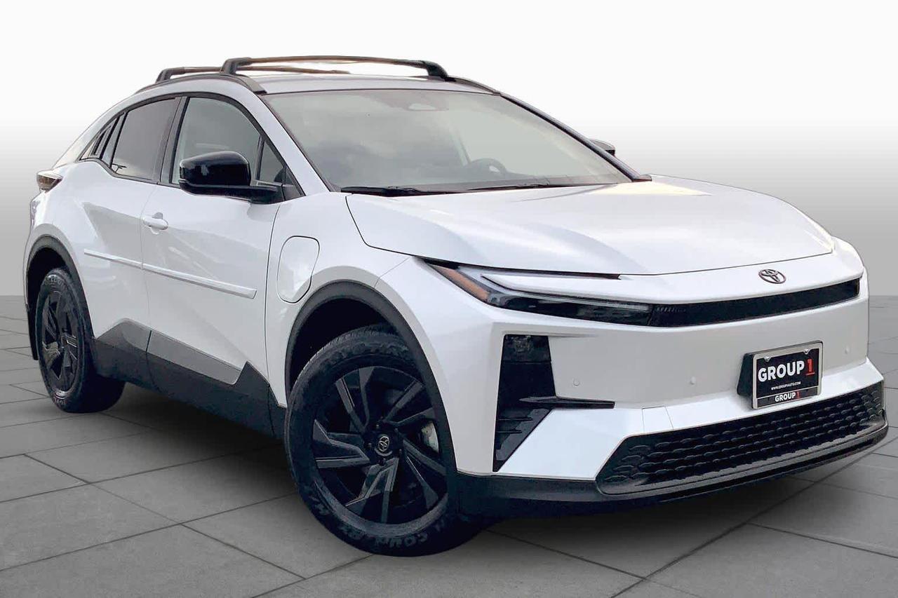 2027 Toyota C-HR SE Folsom CA