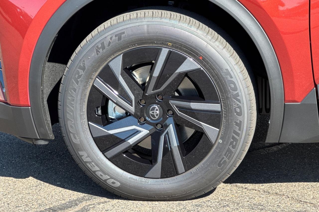 2027 Toyota C-HR SE Roseville CA