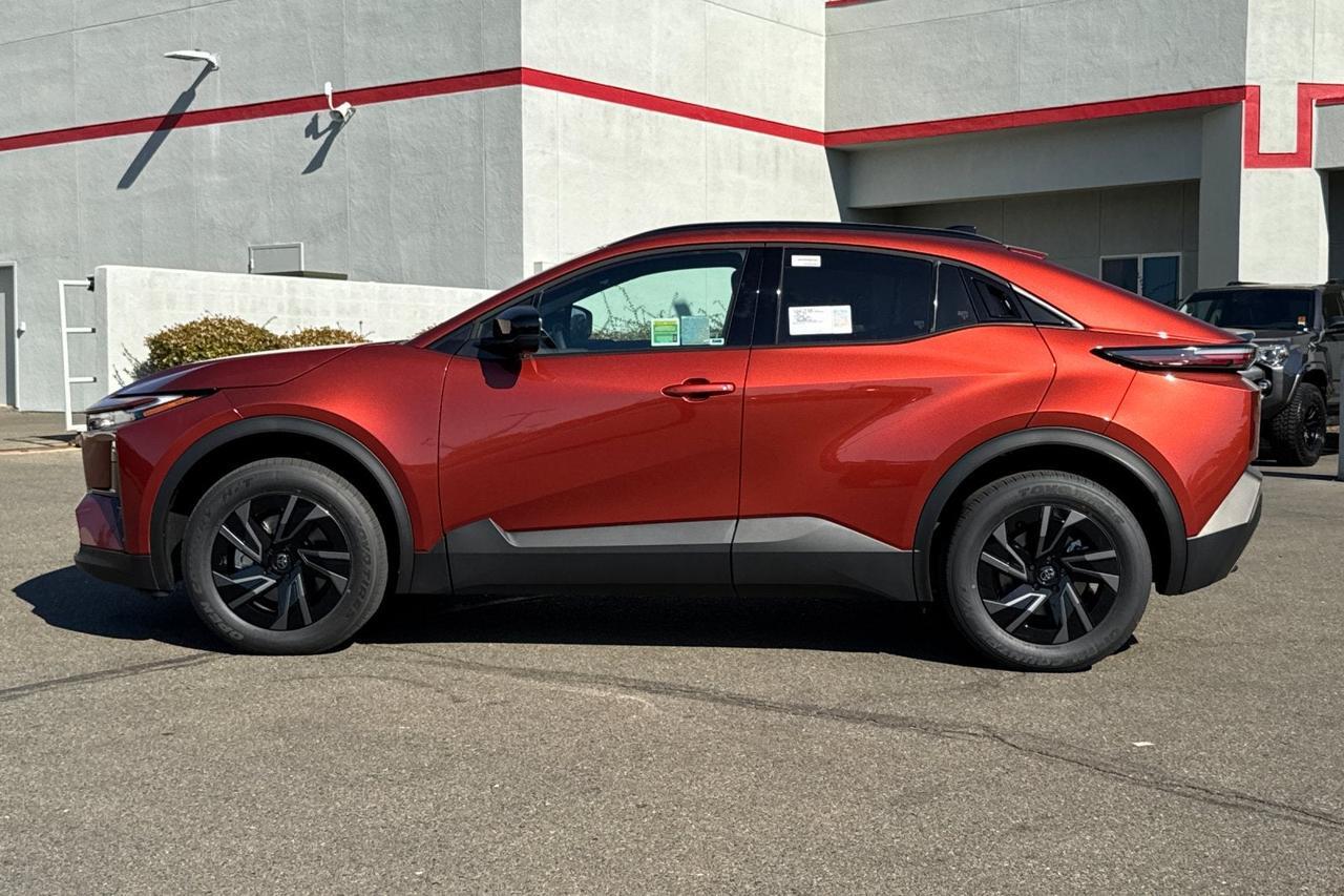 2027 Toyota C-HR SE Roseville CA