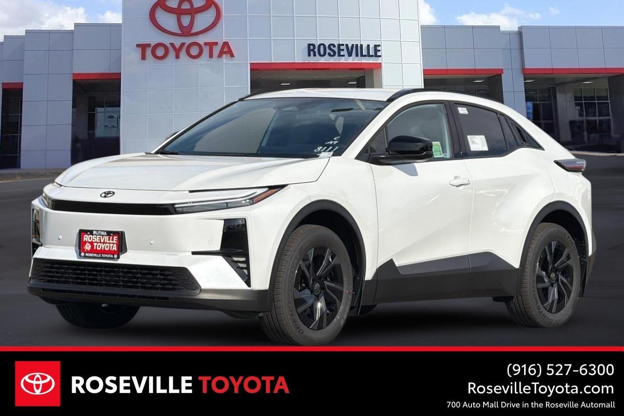 2027 Toyota C-HR SE