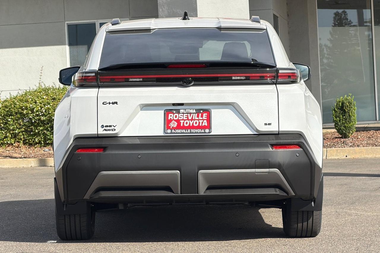 2027 Toyota C-HR SE Roseville CA