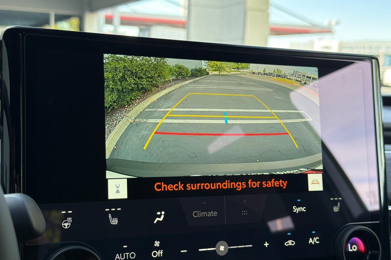 2027 Toyota C-HR SE Roseville CA