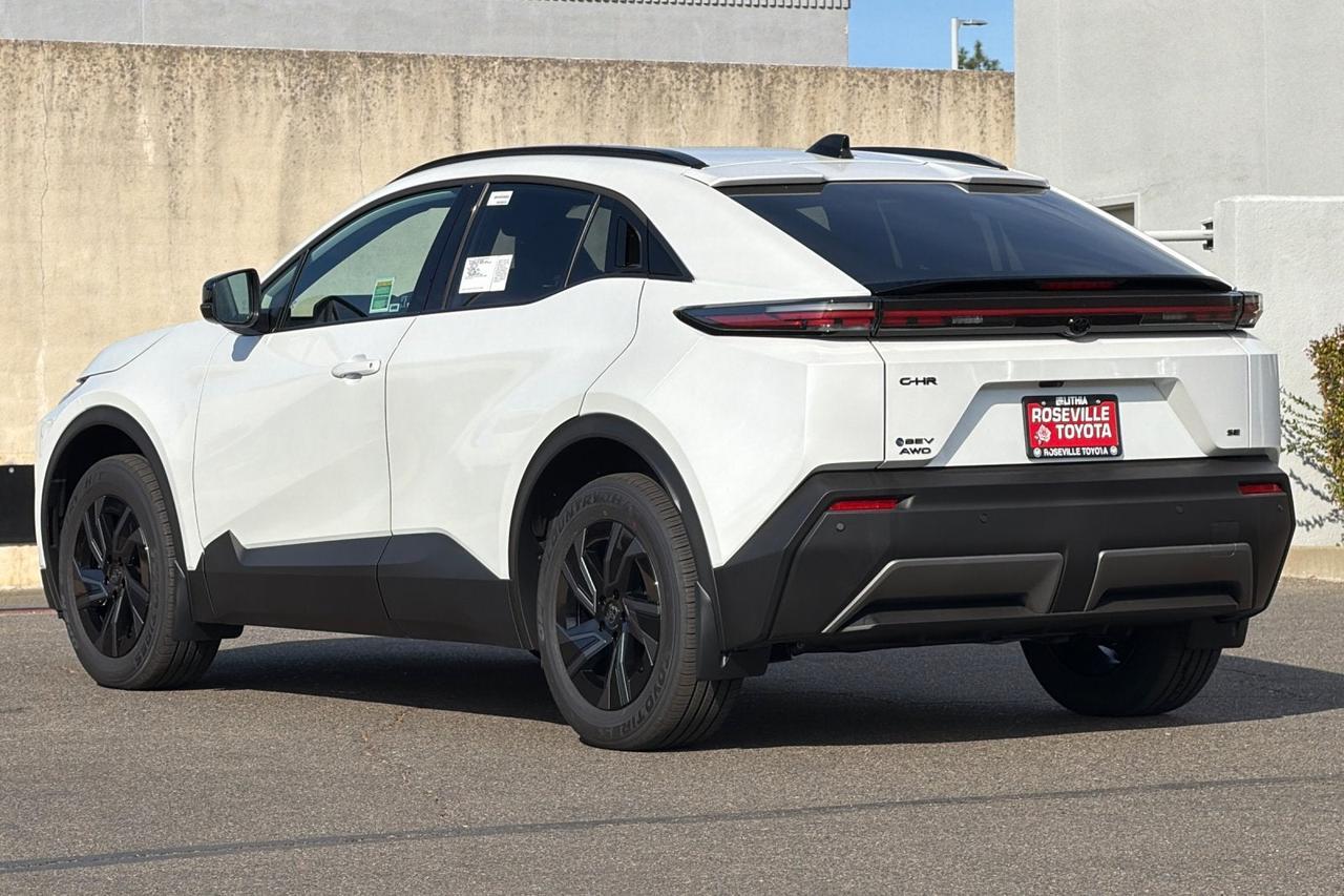 2027 Toyota C-HR SE Roseville CA