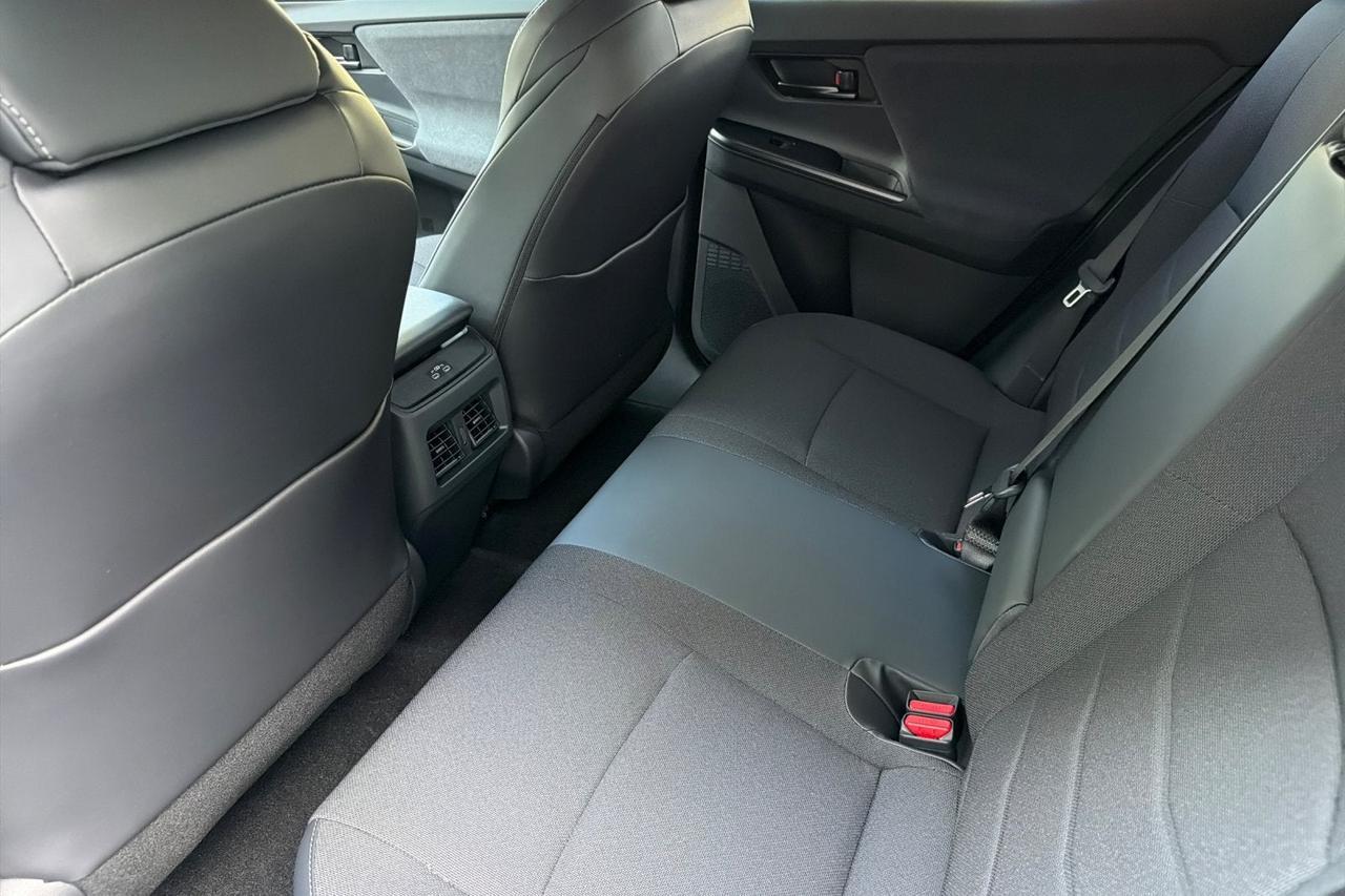 2027 Toyota C-HR SE Roseville CA